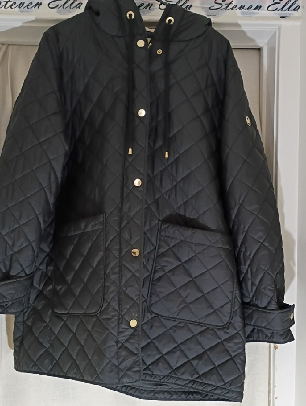 Michael Kors Black Quilted Hooded Puffer Coat with Gold Hardware